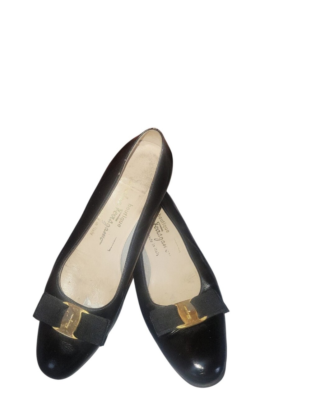 Salvatore Ferragamo Classic Leather Black Women's Vara Block Heel Pumps S… - Picture 3 of 8